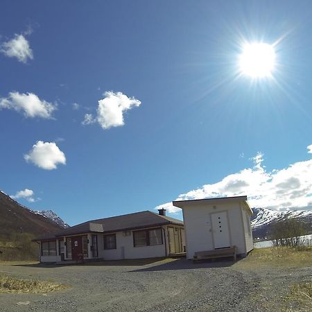 Lyngen Fjordcamp Villa Nord-Lenangen Exteriör bild