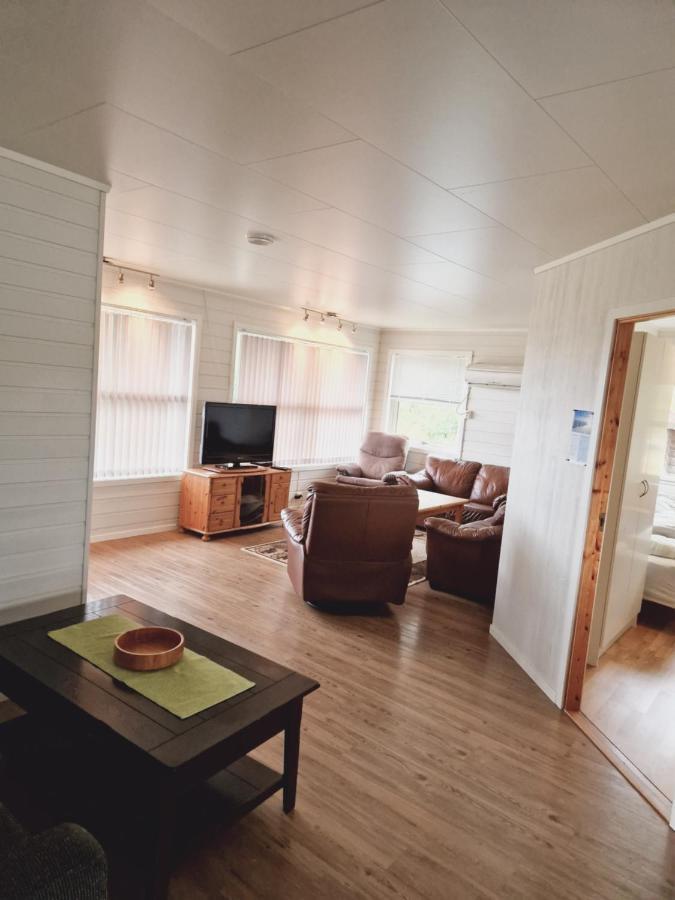 Lyngen Fjordcamp Villa Nord-Lenangen Exteriör bild