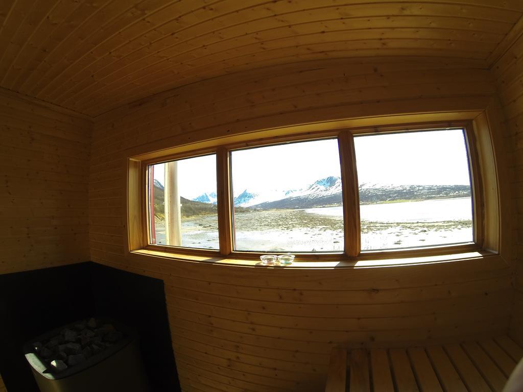 Lyngen Fjordcamp Villa Nord-Lenangen Exteriör bild