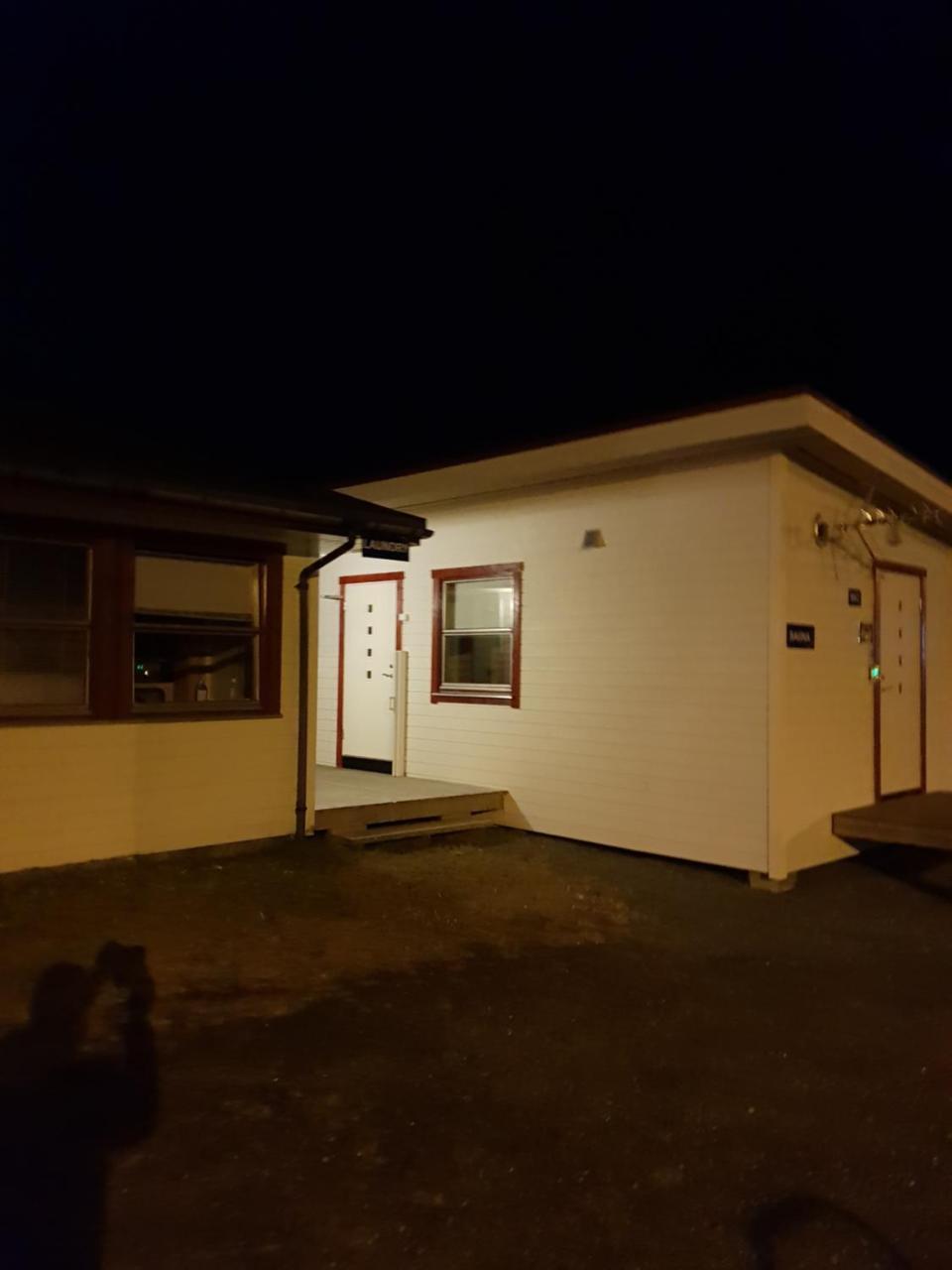Lyngen Fjordcamp Villa Nord-Lenangen Exteriör bild